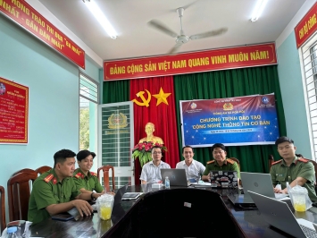VIỆN KHOA HỌC CÔNG NGHỆ VÀ PHÁP LUẬT (ISTAL) ĐỒNG HÀNH CÙNG CÔNG AN XÃ HÒA HỘI: BƯỚC ĐỘT PHÁ TRONG ĐÀO TẠO CHUYỂN ĐỔI SỐ TẠI CƠ SỞ